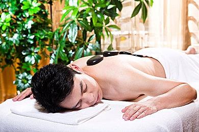 《风雨来记4》实机演示释出 高度拟真摩托旅行